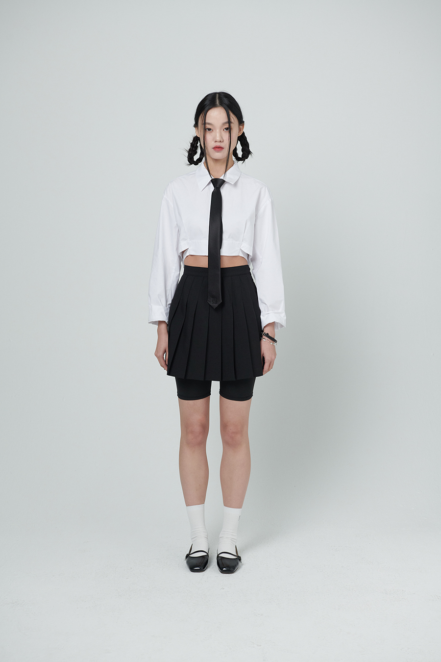 [ITZY 유나, 에스파, 태연, 레드벨벳 예리, 이유비 착용] Pleated tailored suit skirt
